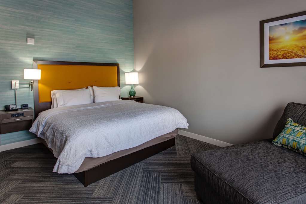 Hampton Inn Плант-Сити Номер фото